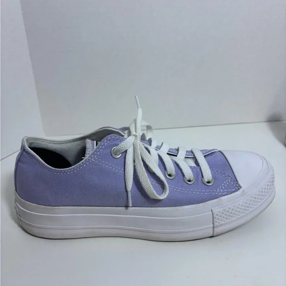 Converse Lavender Purple Low Top Sneakers - Picture 3 of 9